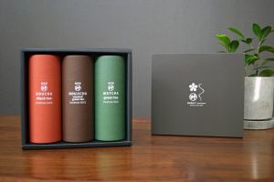 茶葉からできる紅茶・ほうじ茶・抹茶の香りのお線香をギフトにしました。